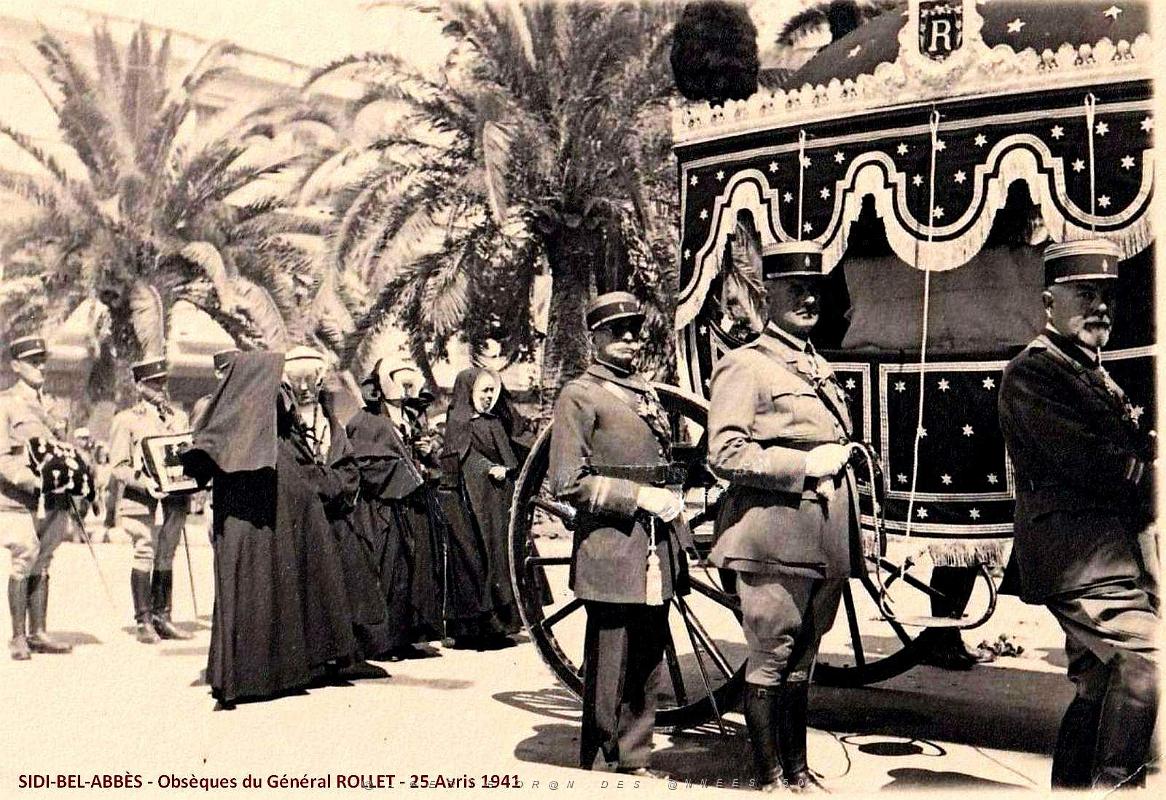 02- Sidi-Bel-Abbes - Obseques du General Rollet.jpg